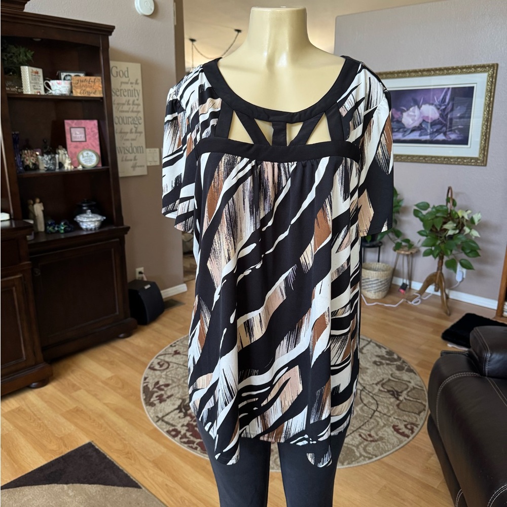 PerSeption black, brown & white short sleeve cutout blouse-size 1X